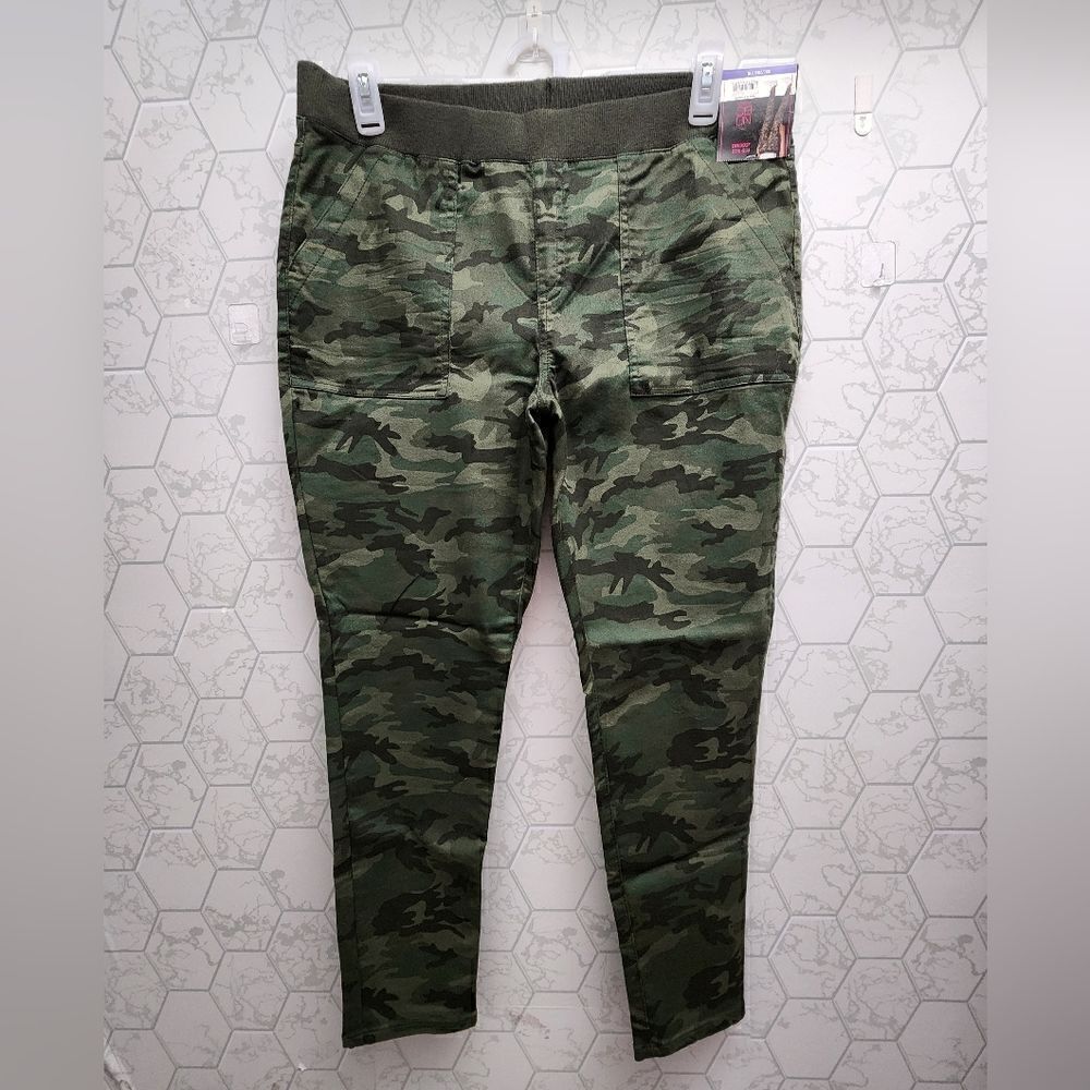 Nwt No Boundaries Camo Juniors' Mid Rise Rib Waistband Jeggings
